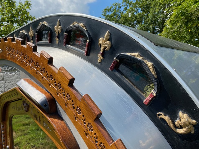 Mollicroft Detail.jpeg